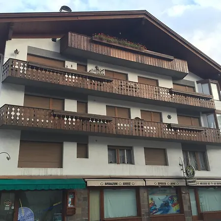 Apartment Cristallino -stayincortina *