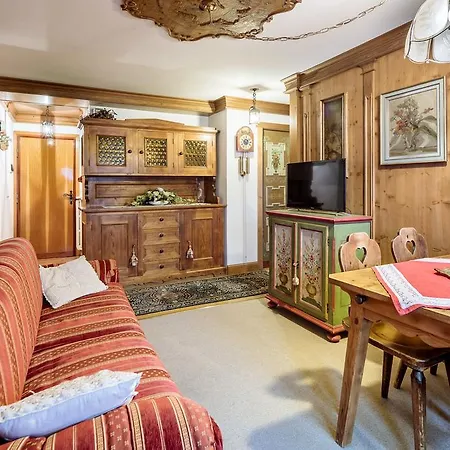 Apartment Cristallino -stayincortina *