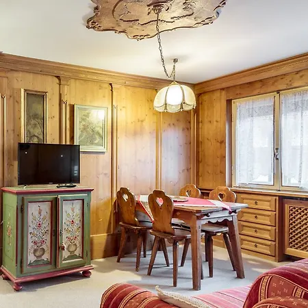 Villa Cristallino - Gruppo Stay Cortina dʼAmpezzo